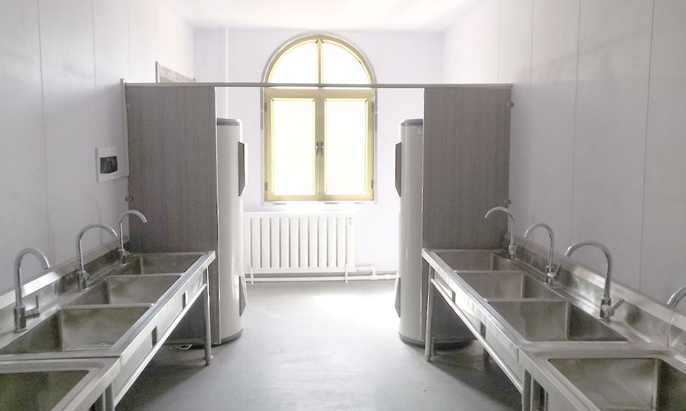 Kashgar Scenic Area Light-Steel Fire Station, Xinjiang 4
