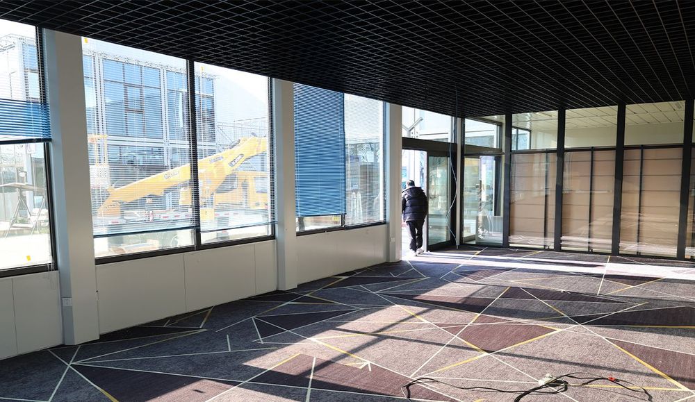 Tongzhou Billiard Hall and Commercial Amenities 1