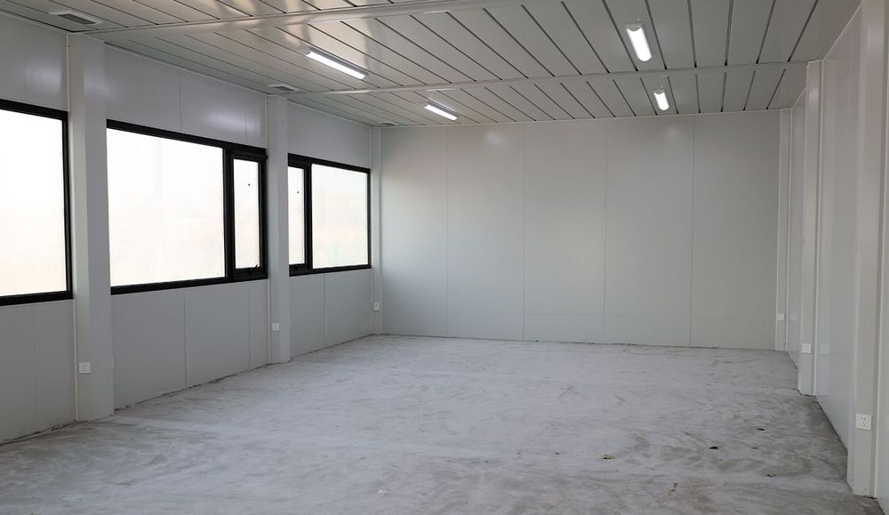 Tongzhou Billiard Hall and Commercial Amenities 7
