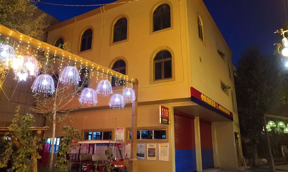Kashgar Scenic Area Light-Steel Fire Station, Xinjiang 3