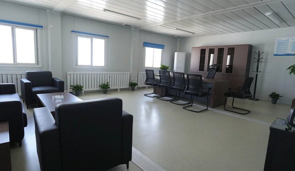 Duku Highway Office Building, Xinjiang 6
