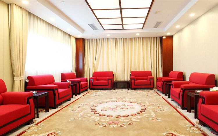 Hangzhou Huazhongcheng Catering & Food Group 2