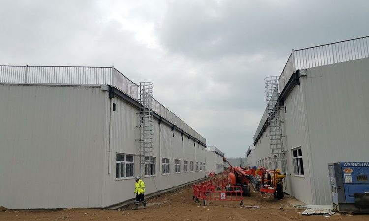 Hong Kong International Airport Temporary Warehouse 8