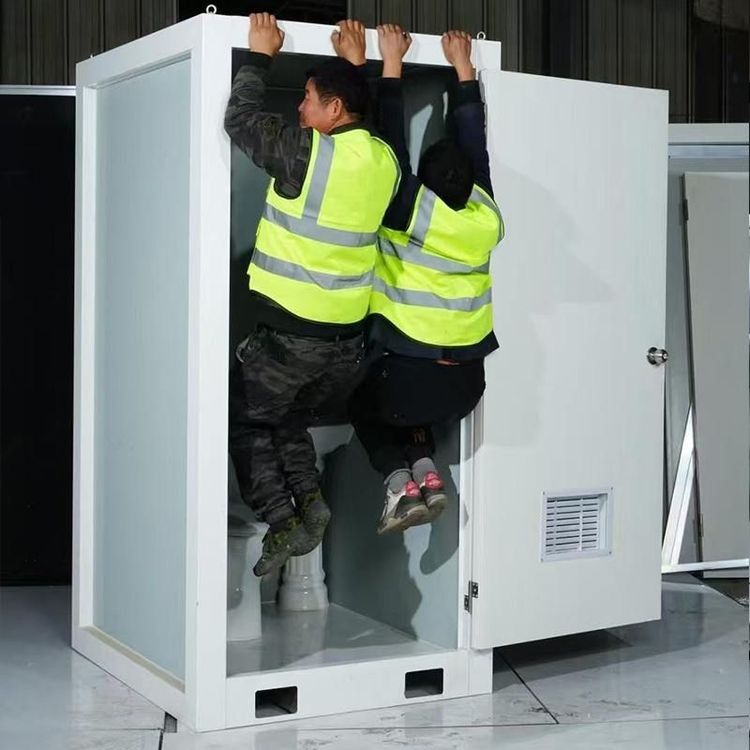 Local Mobile Toilet Custom Manufacturers