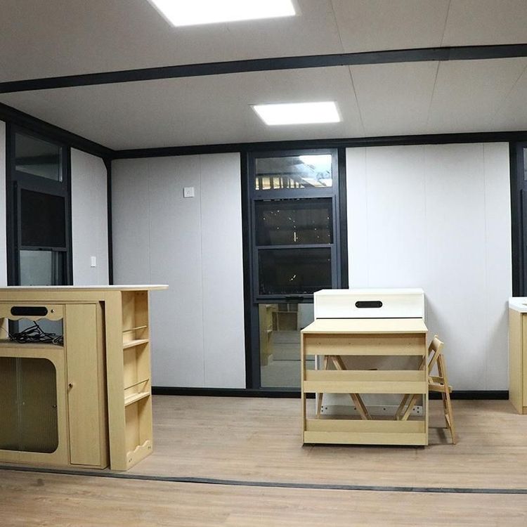 Dalian Puxiang Mobile Toilet