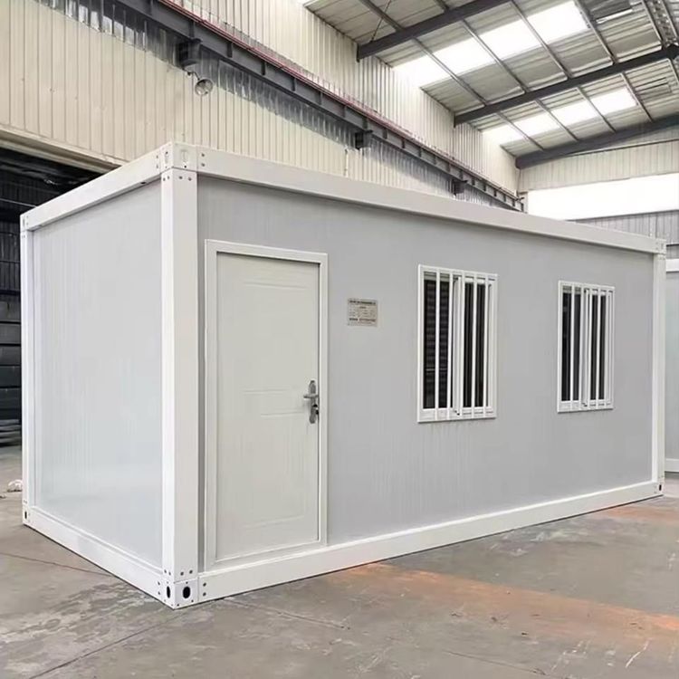 How to Use Water in Outdoor Mobile Toilets