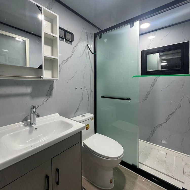Chengdu Qingbaijiang Mobile Toilets