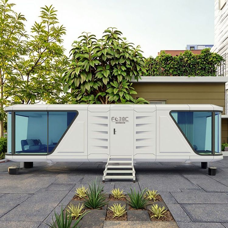 Immersive Cleaning of Mobile Toilets
