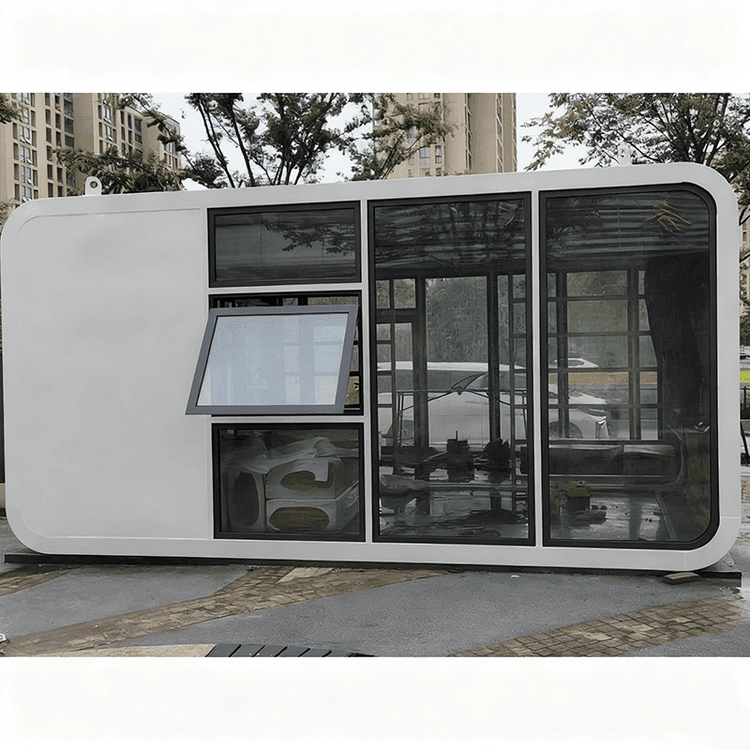Installation of Vehicle-mounted Mobile Toilets in Xinjiang