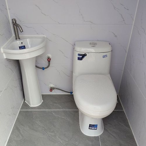 Naqu Intelligent Mobile Toilet